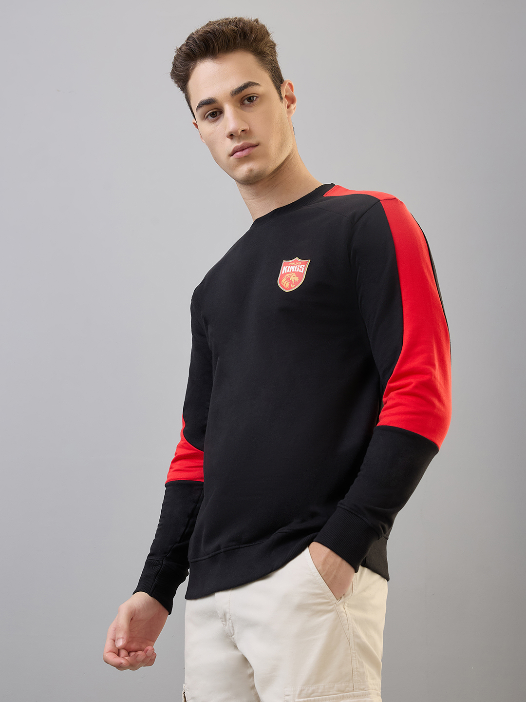 Punjab Kings Men Black and Red Jazba Hai Punjabi Printed Sweatshirt (2)