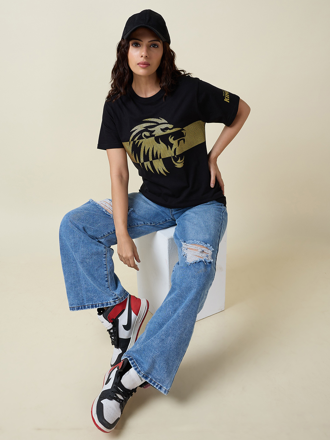 Punjab Kings Unisex Black Graphic Printed Half Sleeves Round Neck Cotton T-Shirt (8)