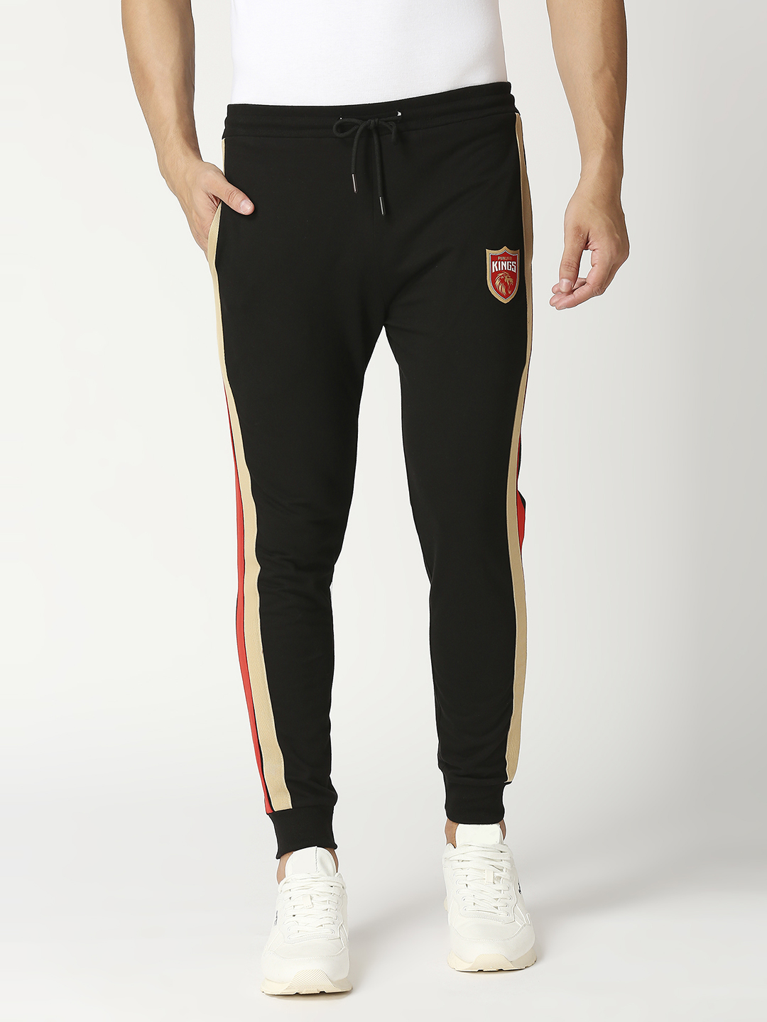 Punjab Kings Men Black Striped Mid-Rise Cotton Training Regular Fit Joggers (1)