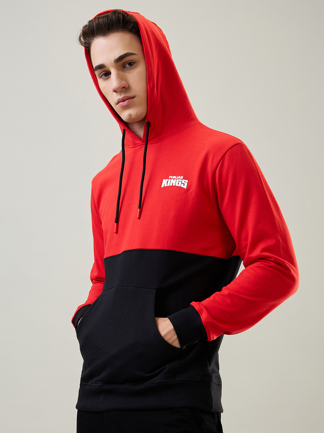 Punjab Kings Men Red and Black Colourblocked Full Sleeves Hooded Sweatshirt (4)