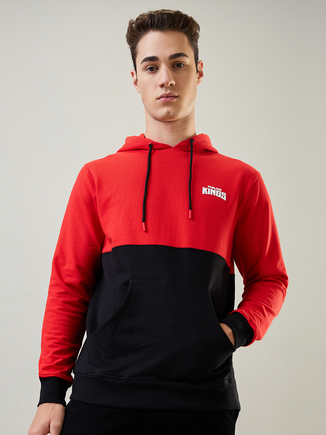 Punjab Kings Men Red and Black Colourblocked Full Sleeves Hooded Sweatshirt (3)