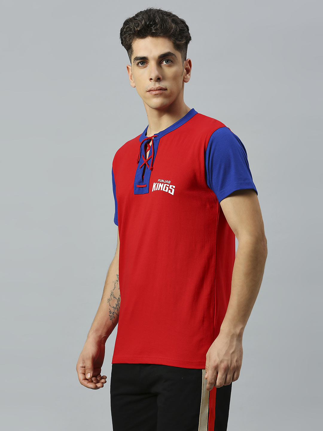 Punjab Kings Men Red and Blue Colourblocked Half Sleeves Henley Neck Cotton T-Shirt (2)