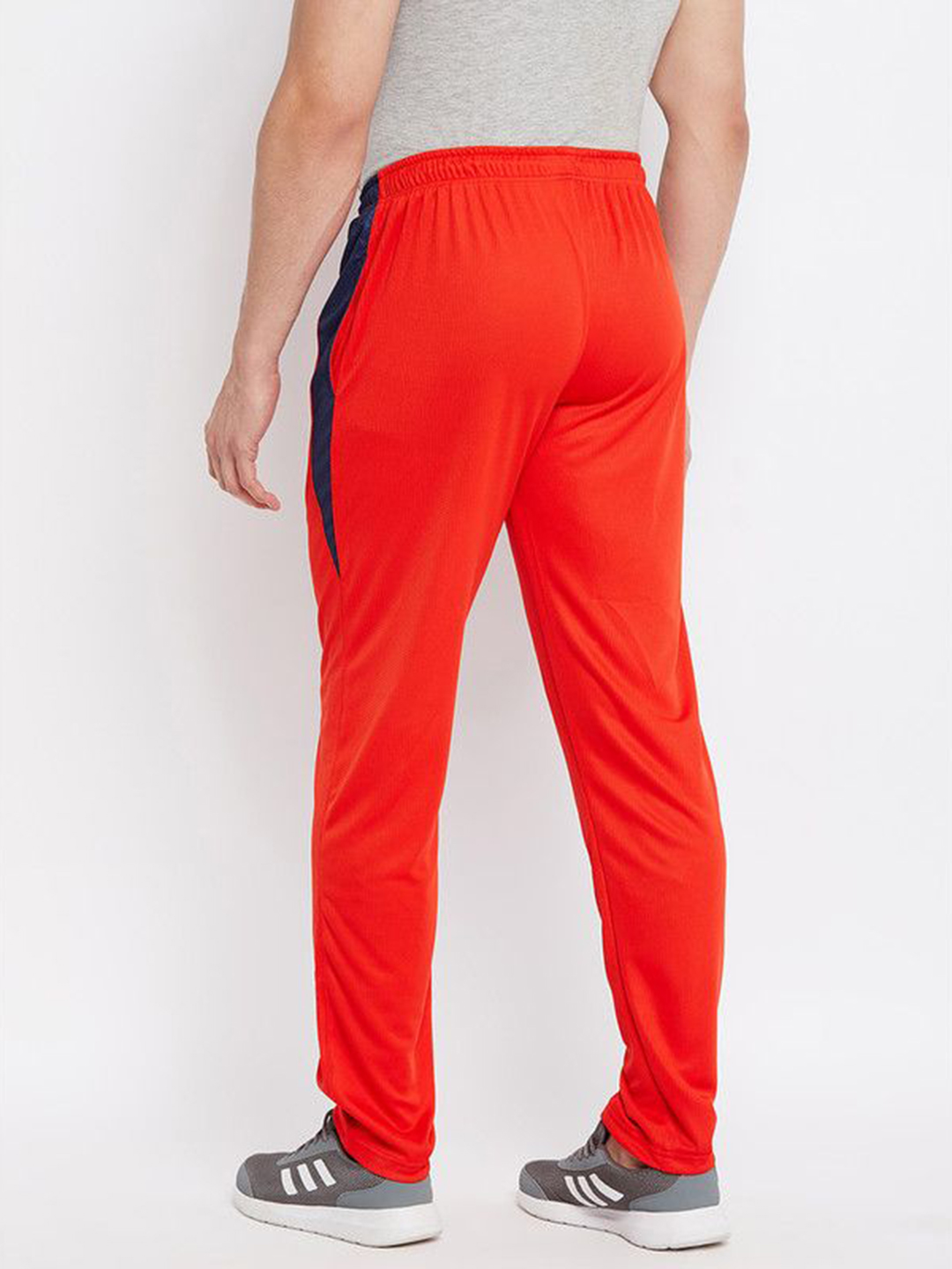 Punjab Kings Men red Printed Mid-Rise Polyester Official Training Trousers (3)