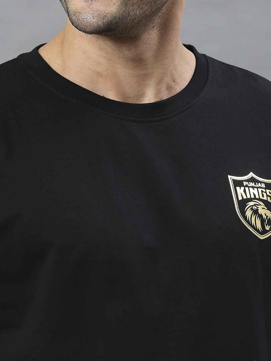Punjab Kings Men White Golden Foil Print Half Sleeves Round Neck Cotton T-Shirt (6)