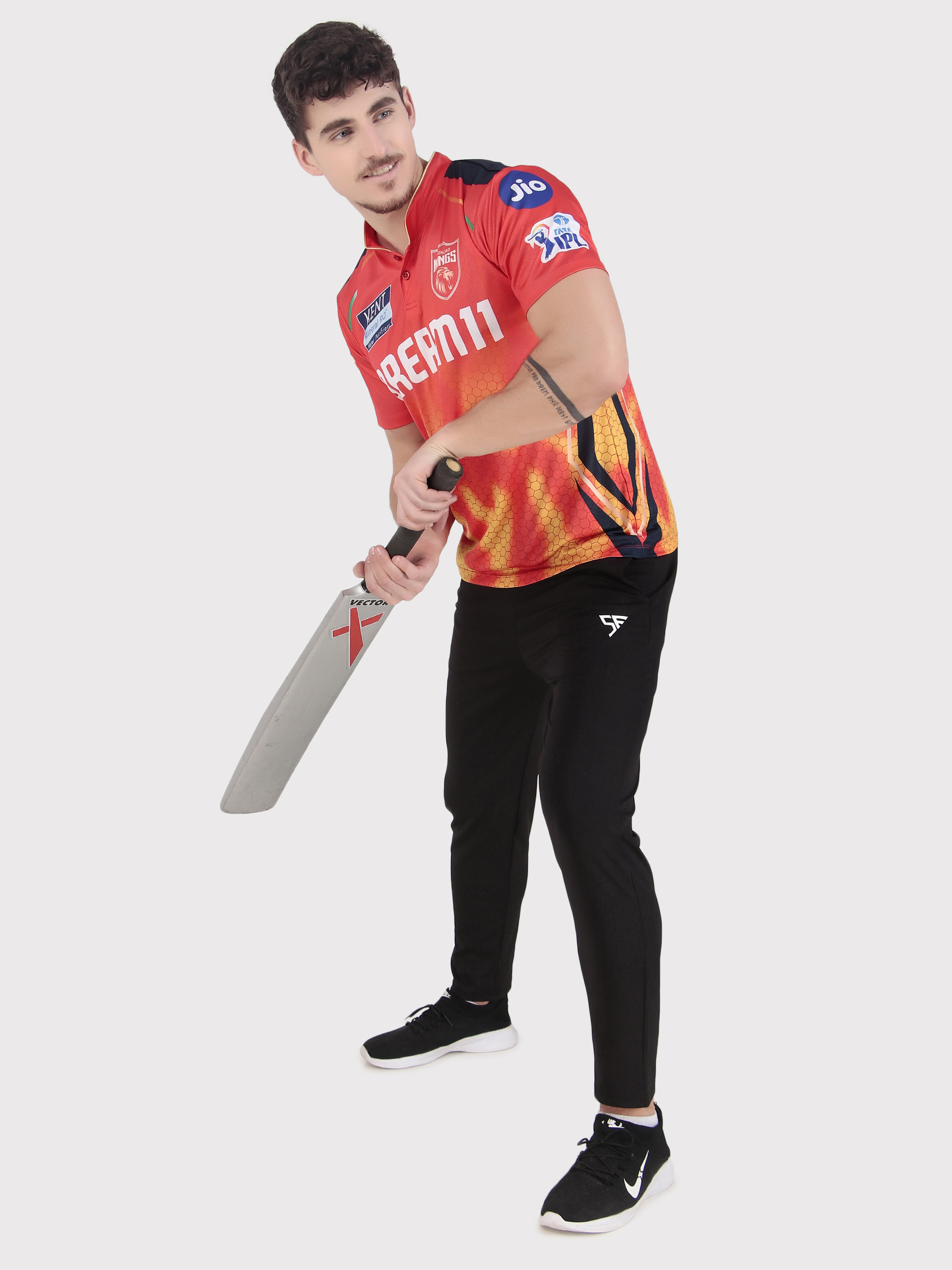 Punjab Kings Official Men's Fan Jersey 2025 (5)