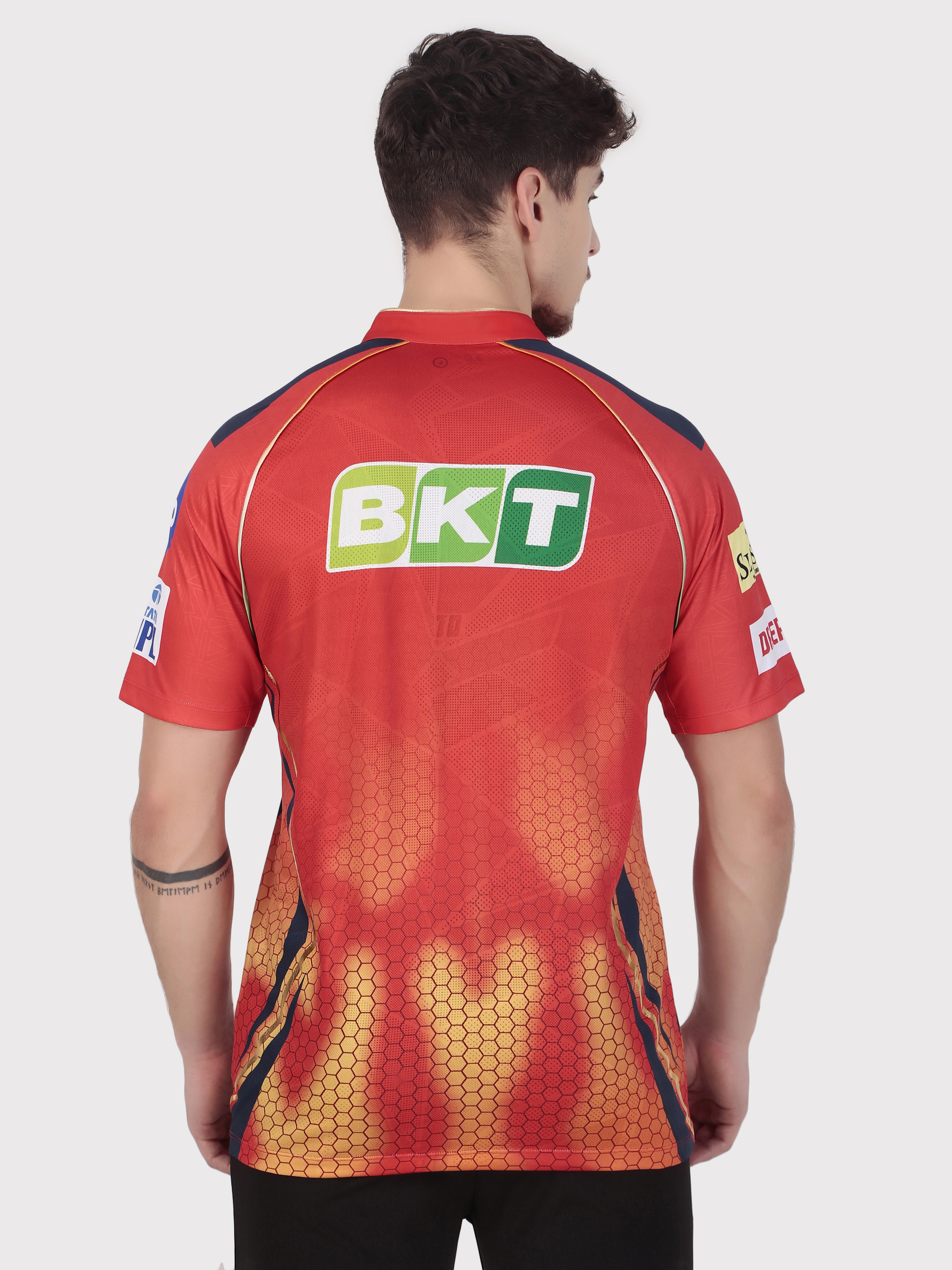 Punjab Kings Official Men's Replica Jersey 2025 in Premium Jacquard Fabric (4)