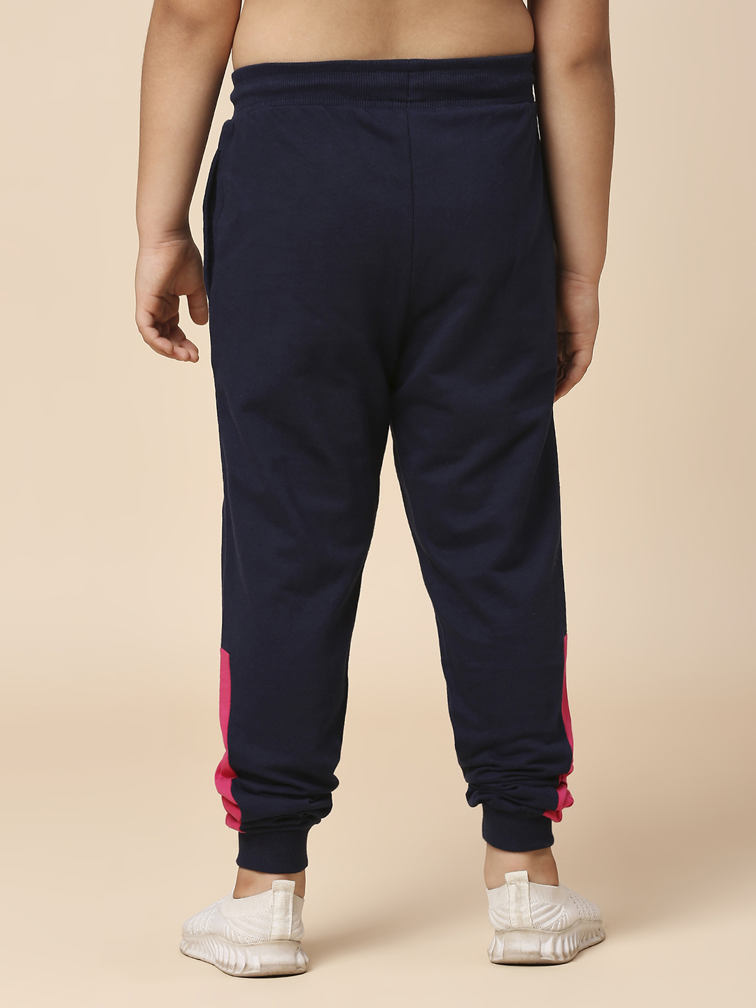 Rajasthan Royals Boys Navy Blue Logo Printed Mid-Rise Cotton Training Regular Fit Joggers (4)