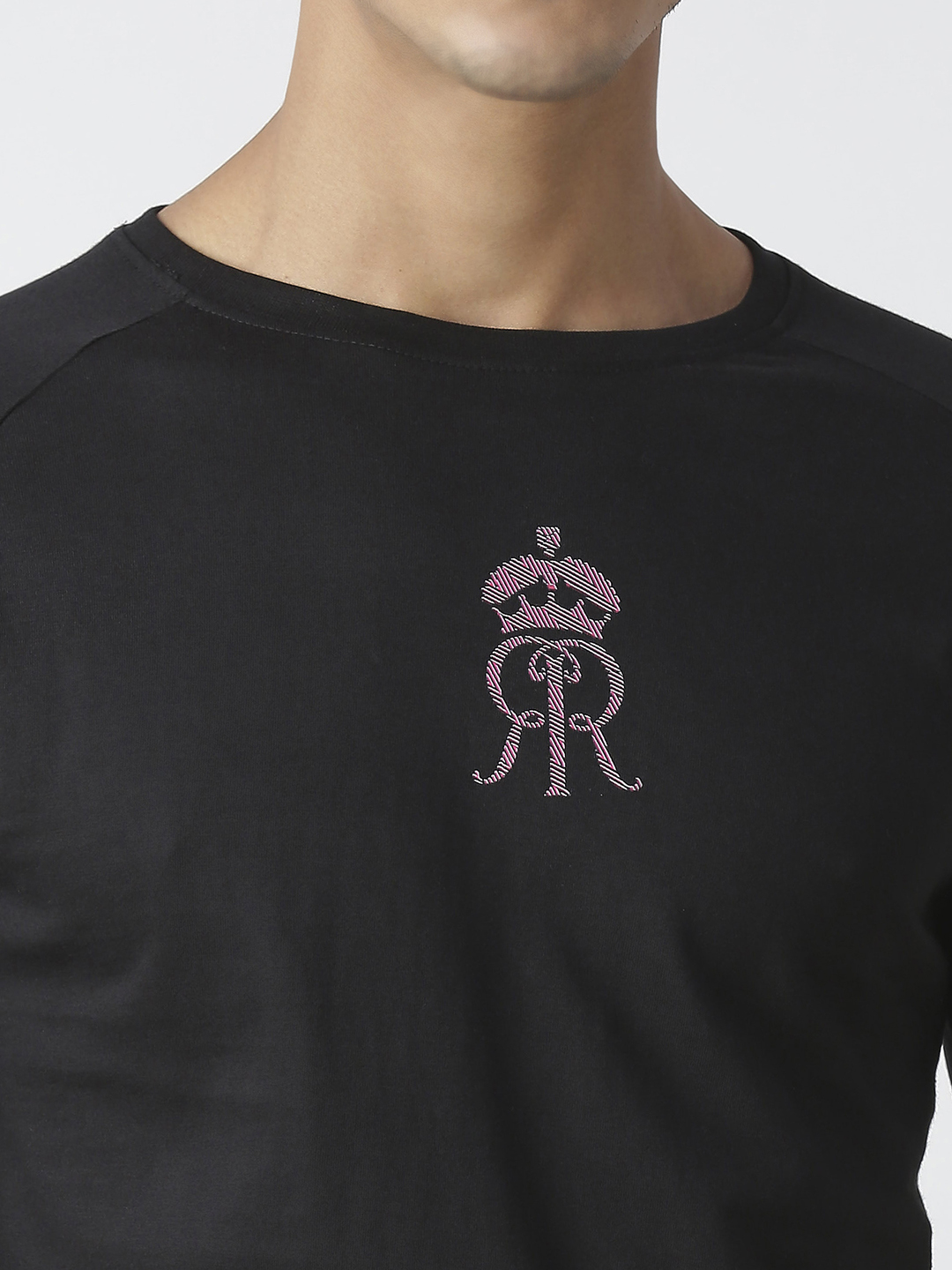 Rajasthan Royals Men Black and Pink Logo Printed Half Sleeves Round Neck Cotton T-Shirt (6)