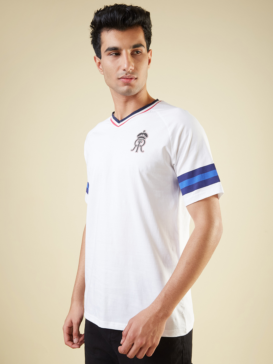 Rajasthan Royals Men White and Navy Blue Half Sleeves V-Neck Samson 11 Printed Oversized T-Shirt (4)