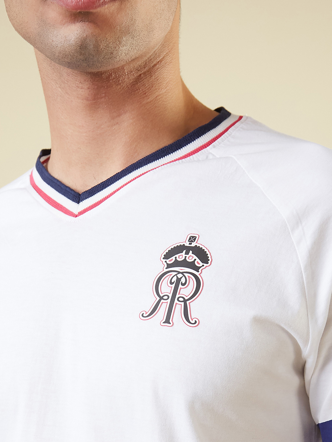 Rajasthan Royals Men White and Navy Blue Half Sleeves V-Neck Samson 11 Printed Oversized T-Shirt (3)