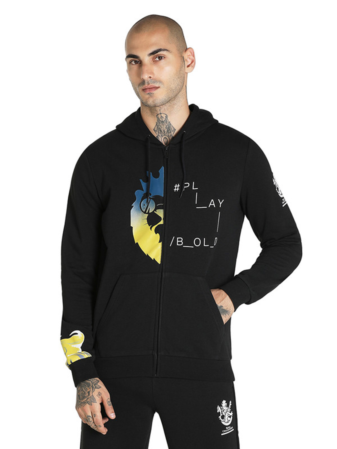 Royal Challengers Bangalore Men Black Graphic Printed Full Sleeves Hoodie (1)