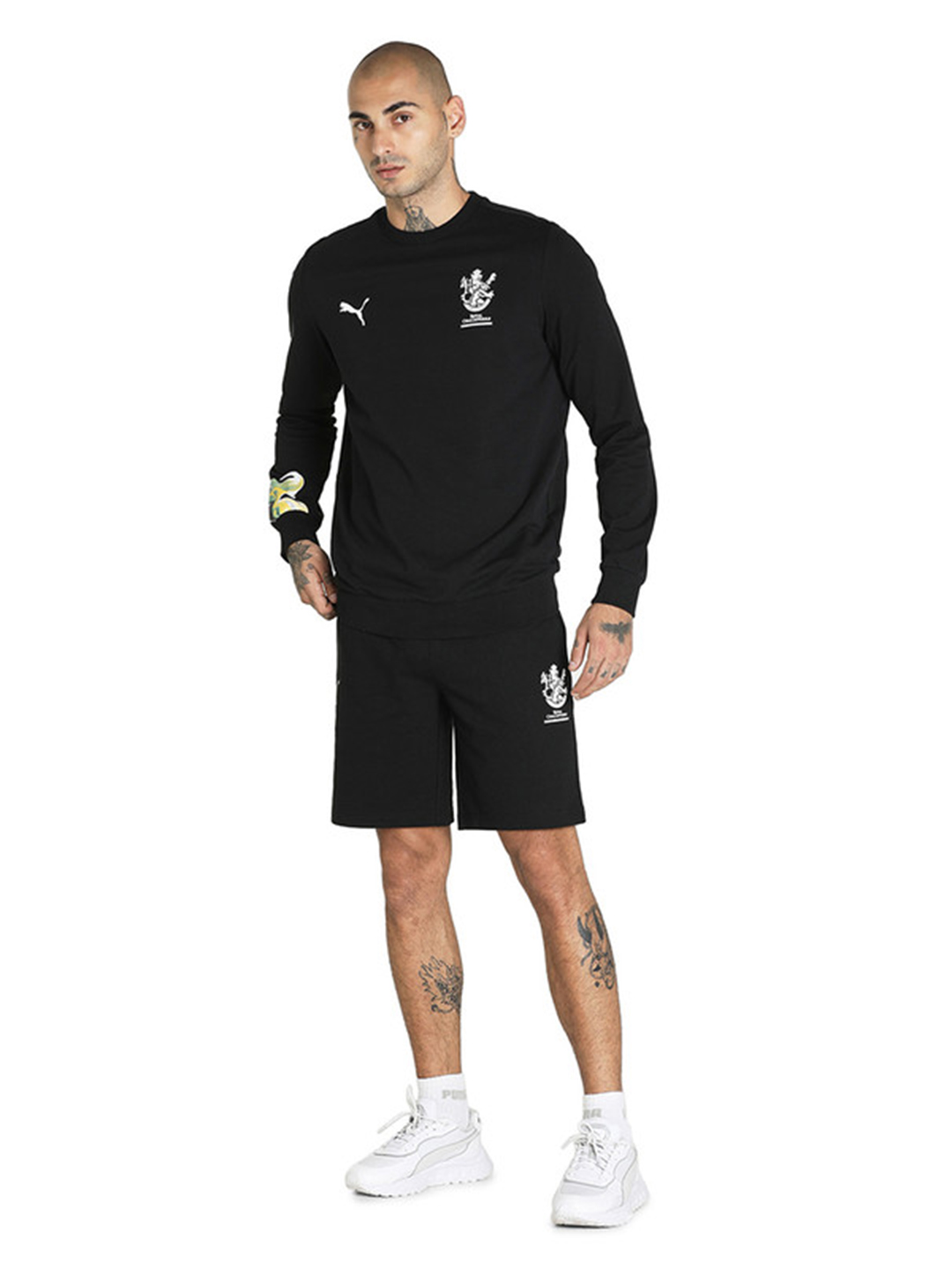 Royal Challengers Bangalore Men Black Graphic Printed Mid-Rise Cotton Sports Shorts (5)