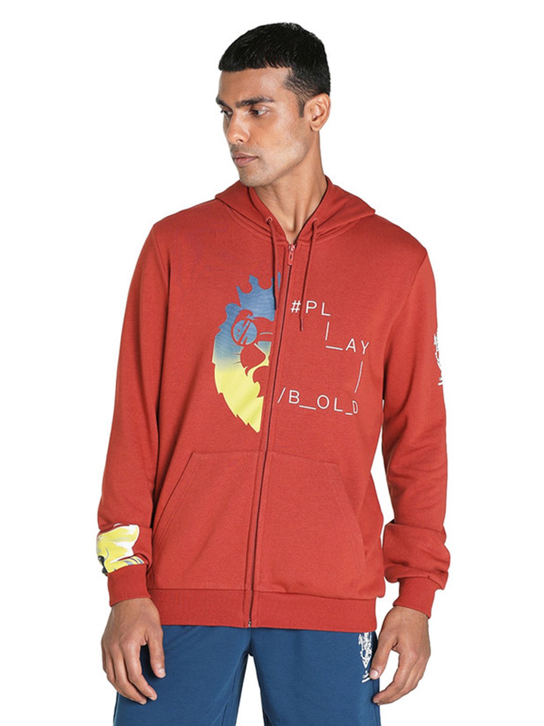 Royal Challengers Bangalore Men Red Graphic Printed Full Sleeve Hoodie (1)