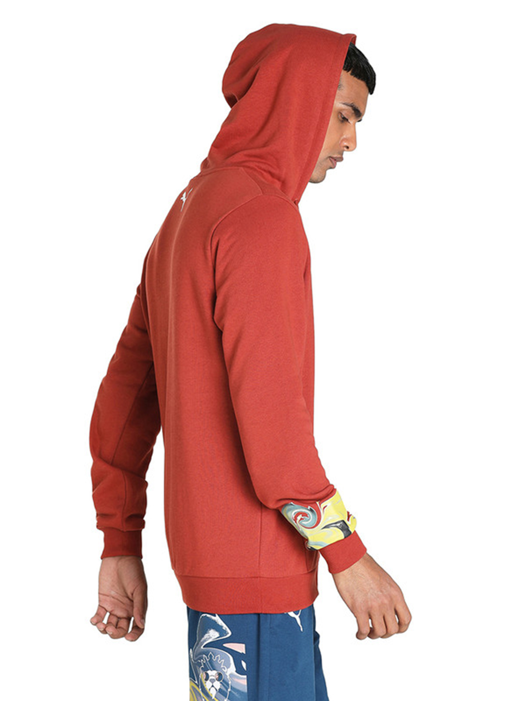 Royal Challengers Bangalore Men Red Graphic Printed Full Sleeve Hoodie (3)