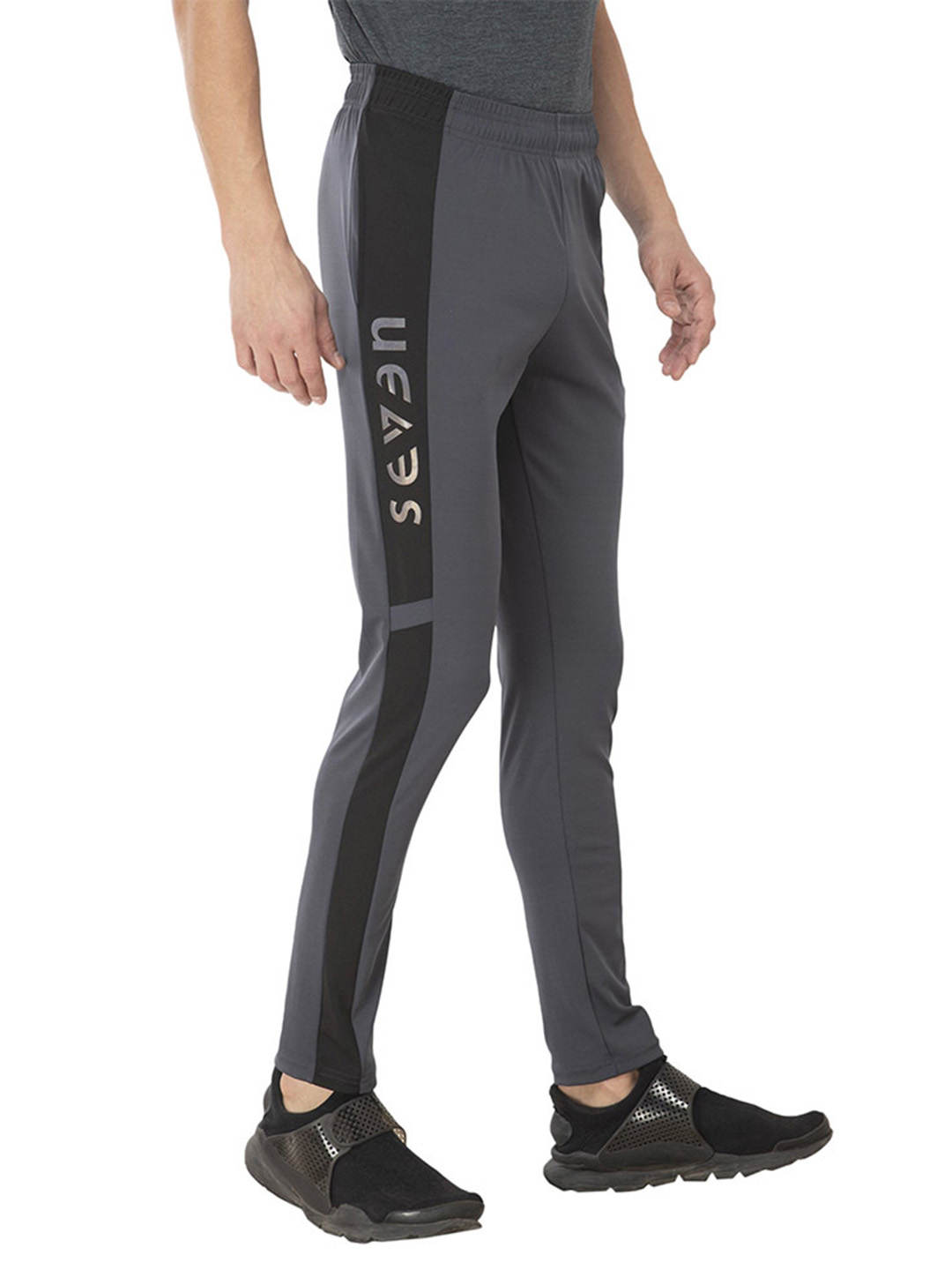 Seven by MS Dhoni Seven by MS Dhoni Grey Training Track Pants (1)