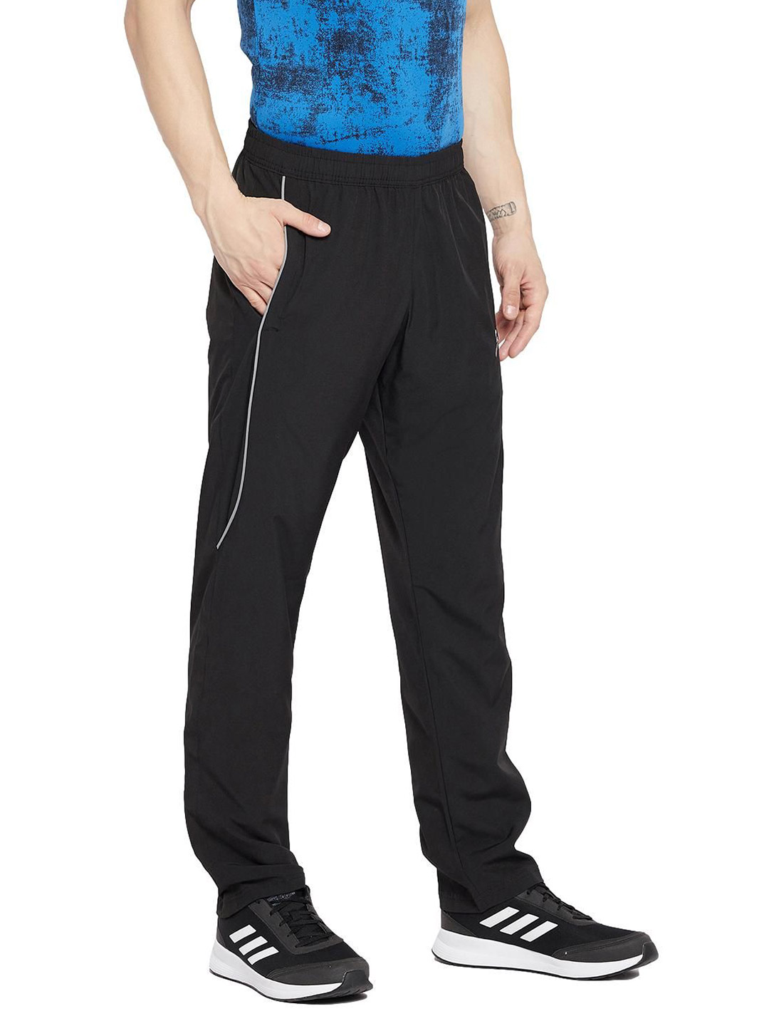 SG Men Black Printed Polyester Regular Fit Track Pants (3)