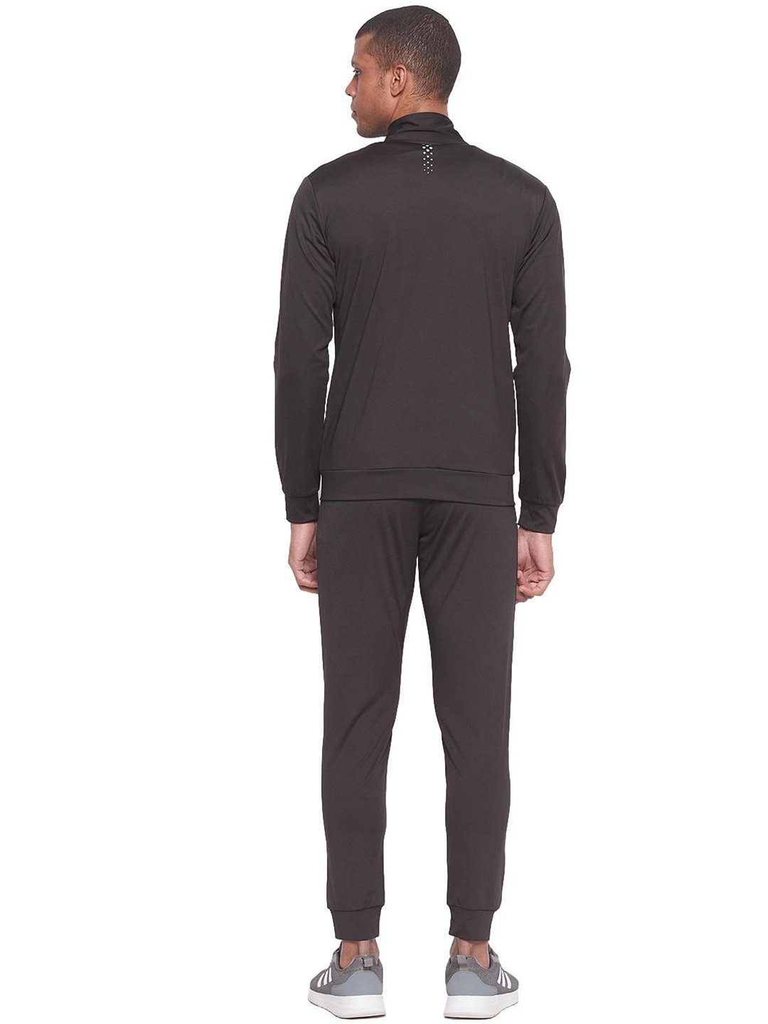 SG Men Black Solid Long Sleeves Turtle Neck Co-ord Sets (4)