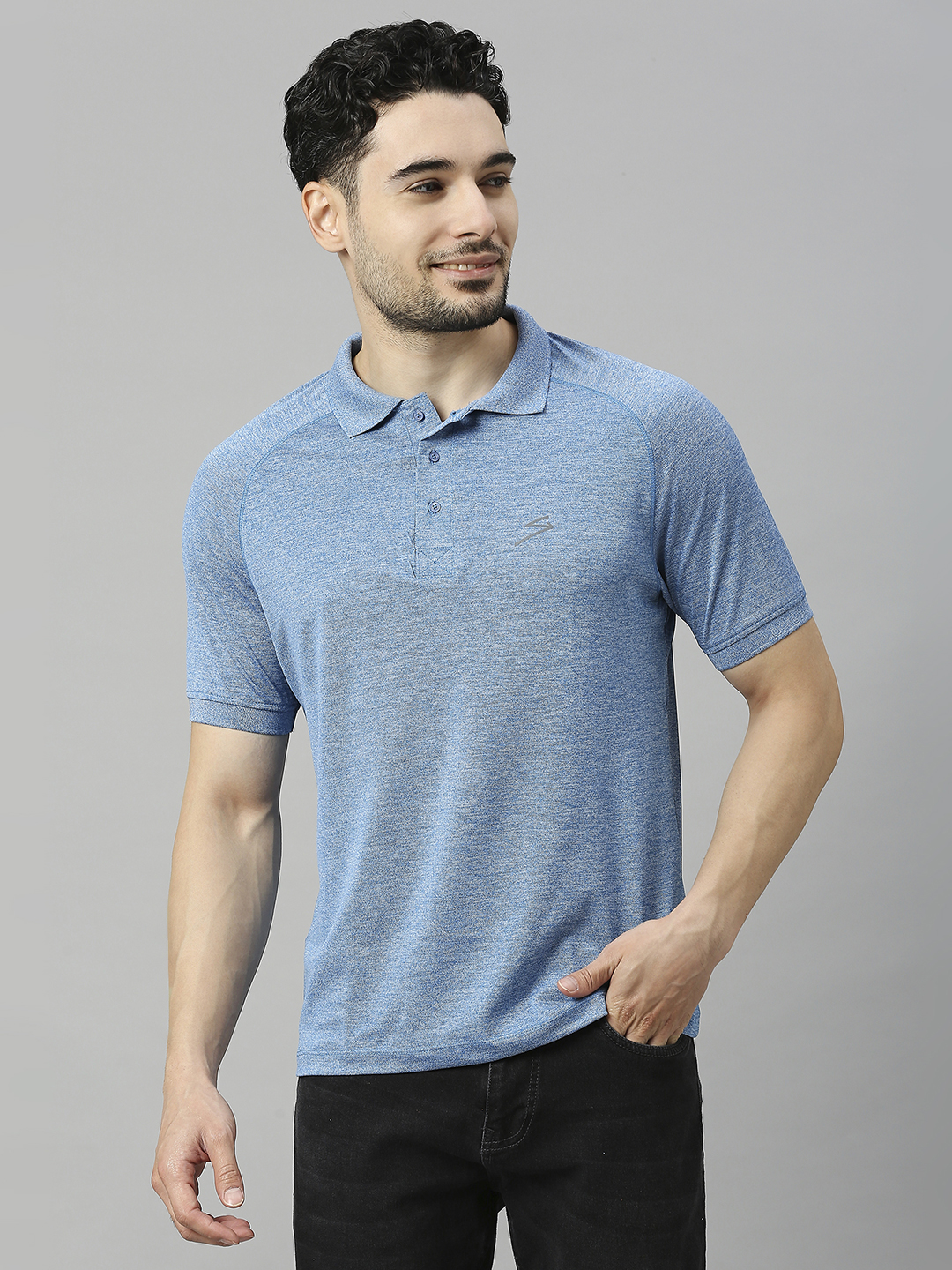 Men Blue Solid Short Sleeves Polo Collar T-Shirts