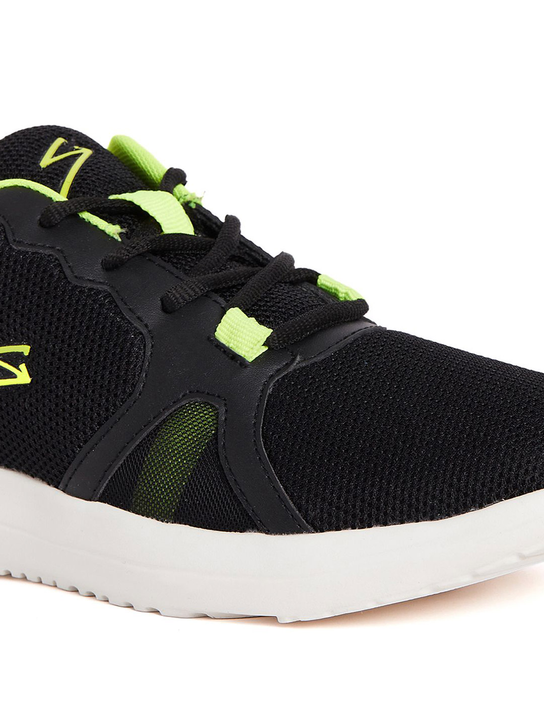SG Men Fury Black/Lime Sports Shoes (5)