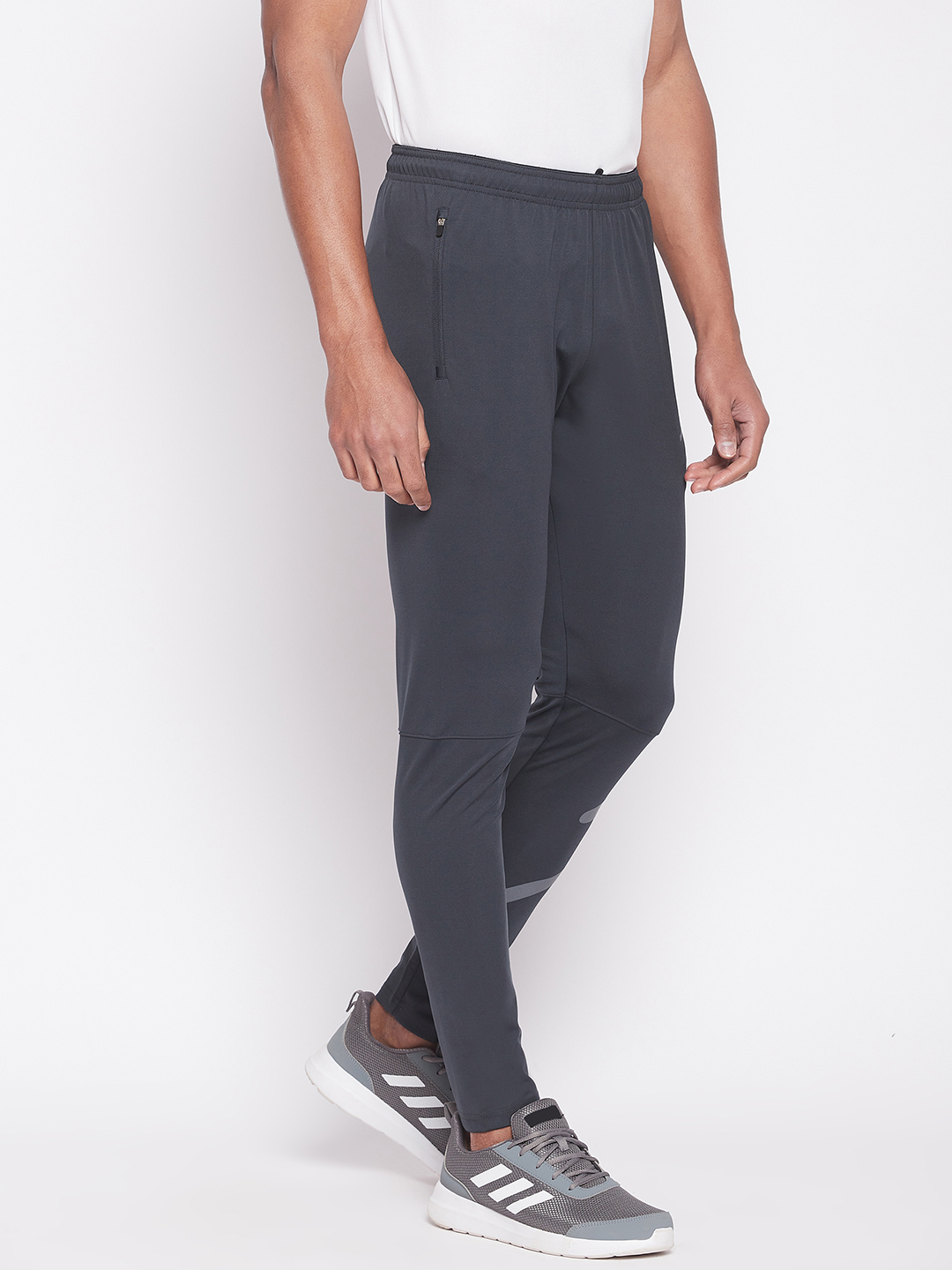 SG Men Grey Printed Polyester Regular Fit Track Pants (3)
