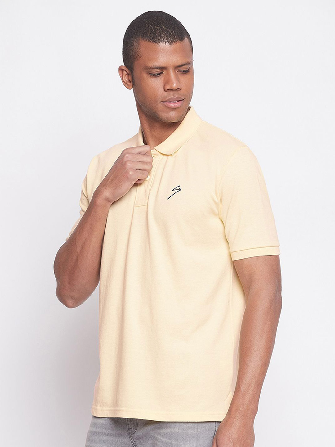 SG Men Light Yellow Solid Short Sleeves Polo Collar T-Shirts (4)