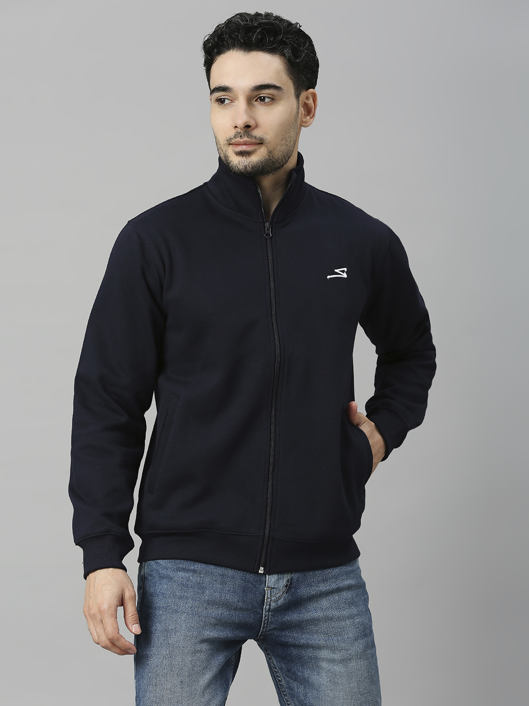 Men Navy Blue Solid Long Sleeves Round Neck Jackets