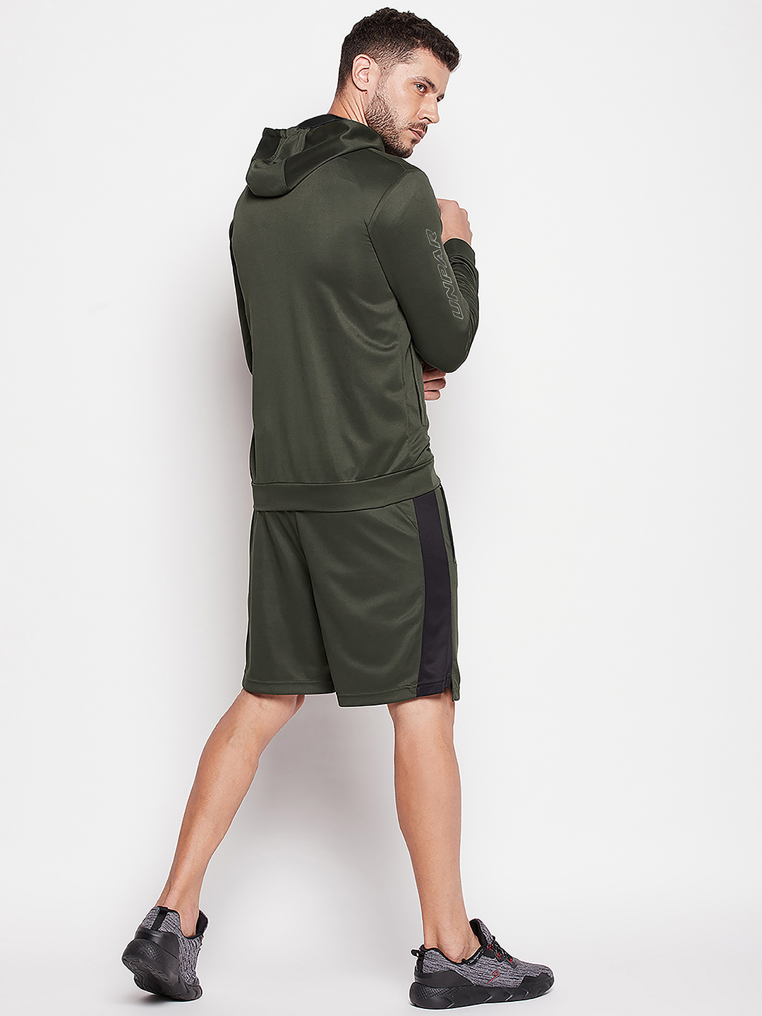 SG Men Olive Solid Long Sleeves Hooded Sweatshirts (4)
