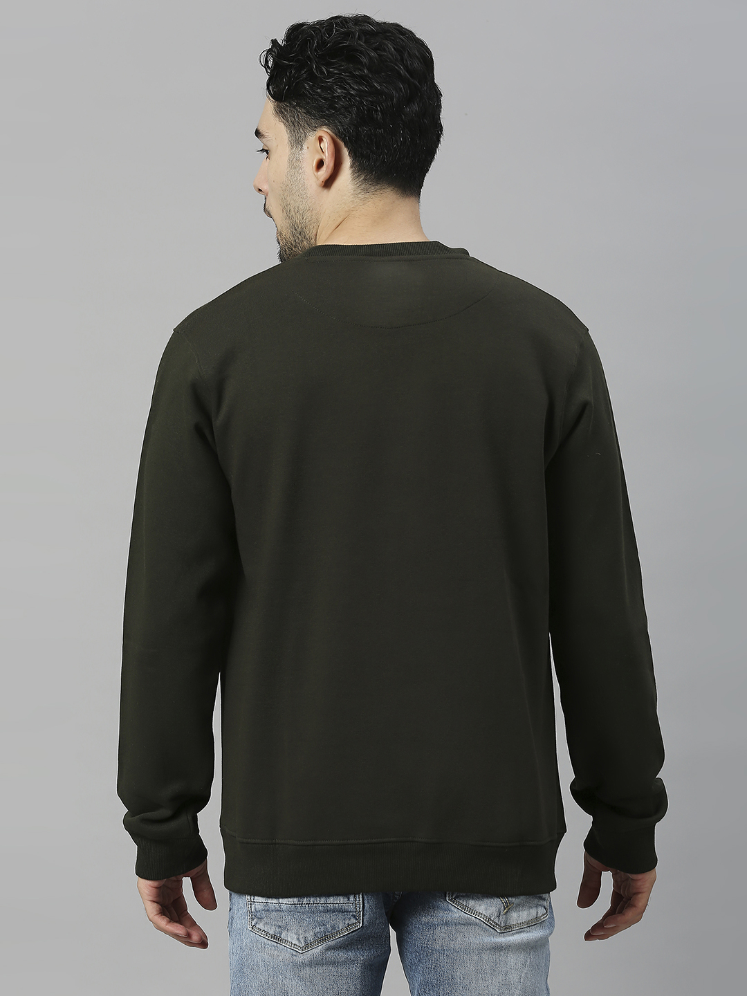 SG Men Olive Solid Long Sleeves Round Neck Sweatshirts (2)