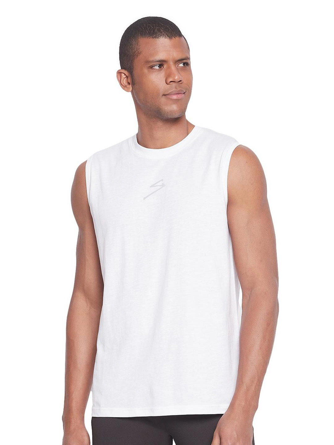 SG Men White Solid Sleeveless Round Neck vests (1)
