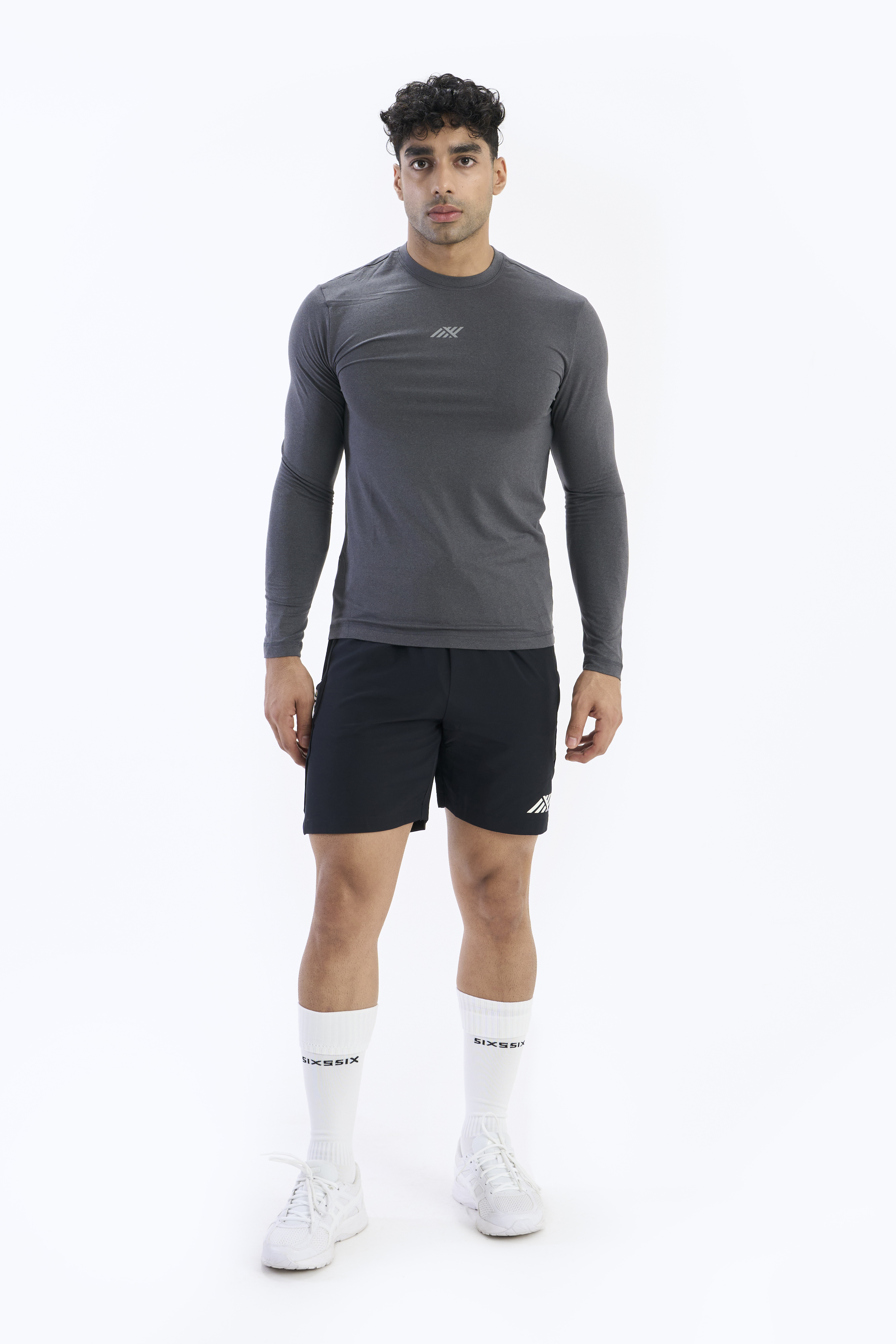 SIX5SIX Circuit Men's Full Sleeves Training T-Shirt in Black  (3)