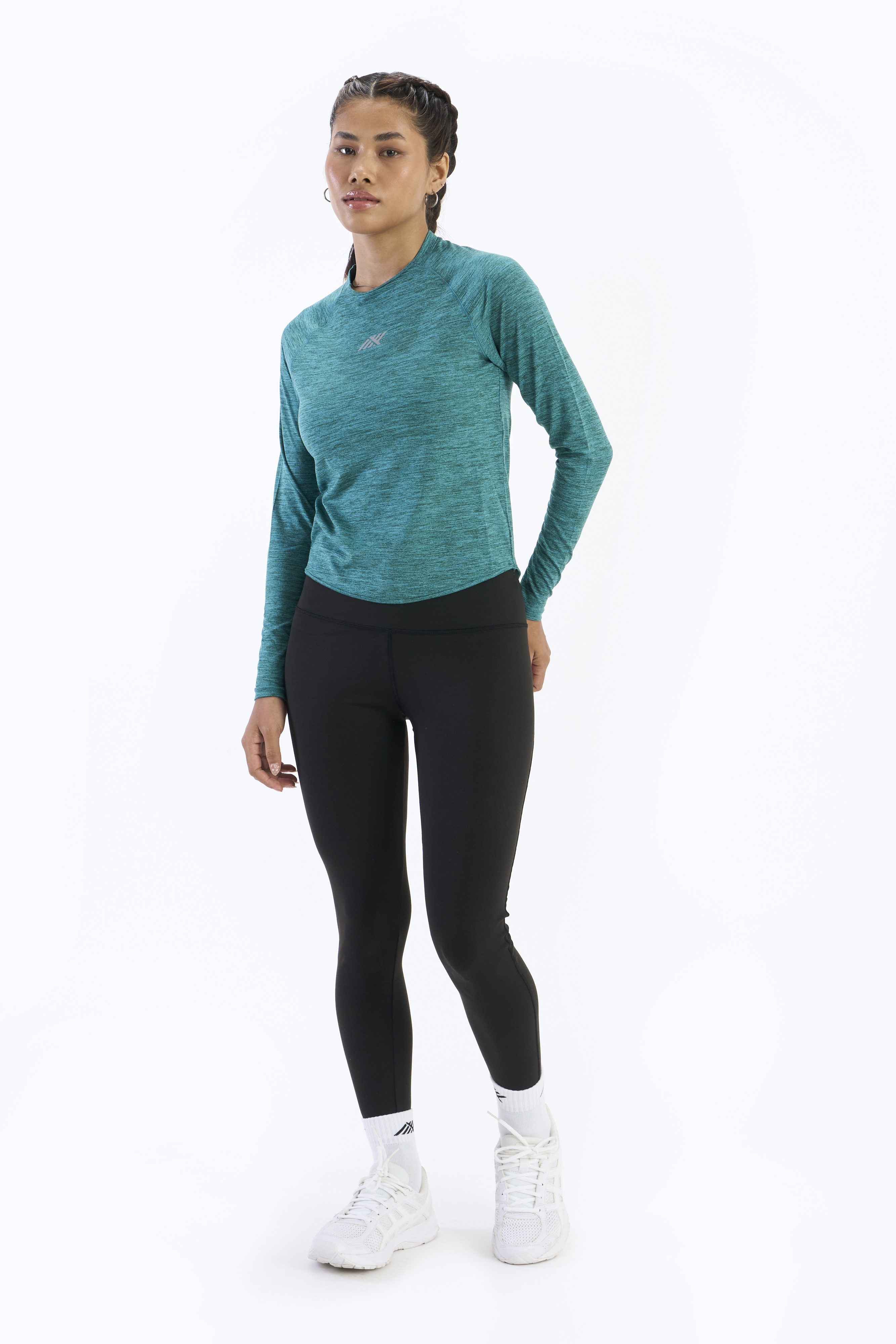 SIX5SIX Growth Women's Full Sleeves Training T-Shirt in Forest (5)