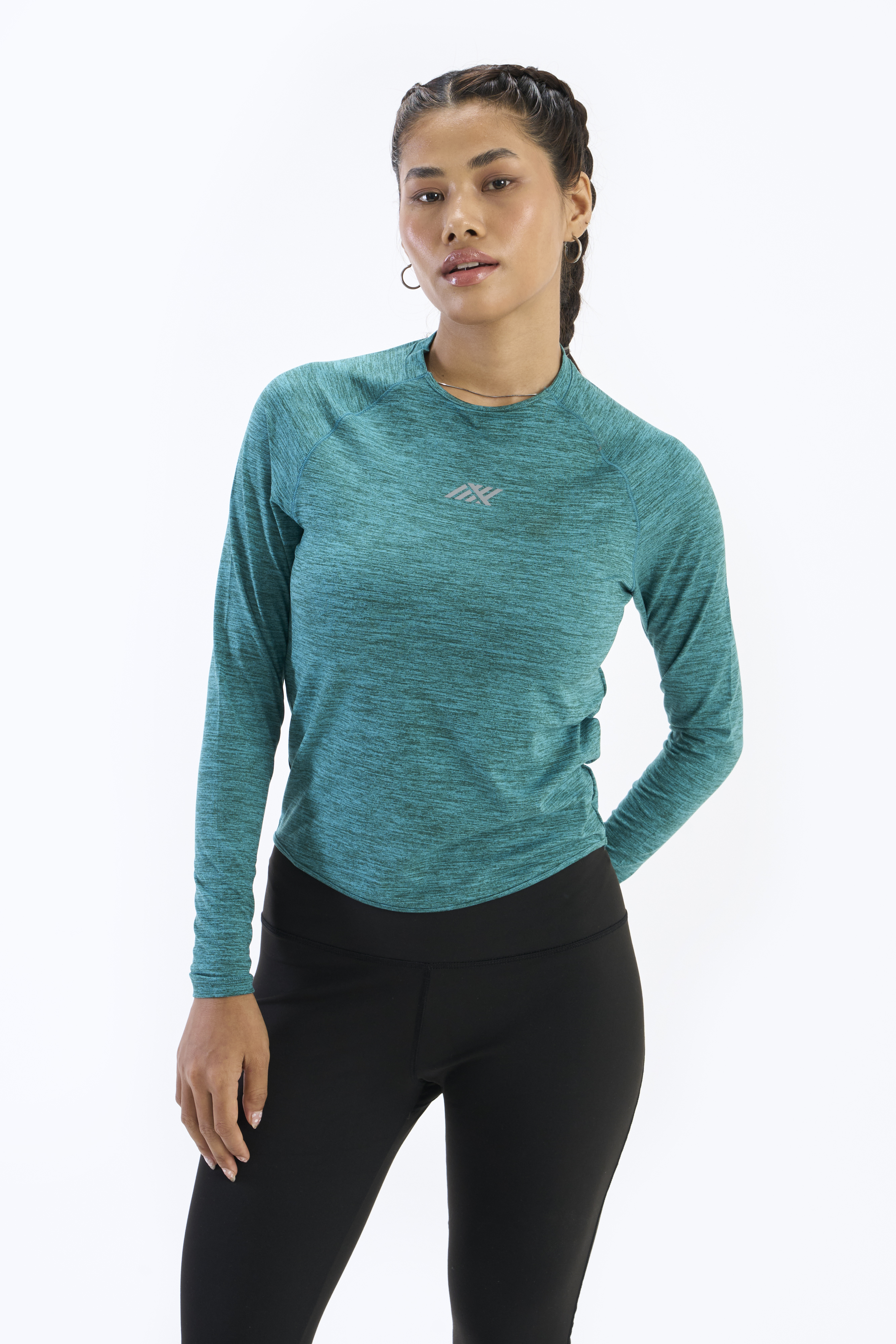 SIX5SIX Growth Women's Full Sleeves Training T-Shirt in Forest
