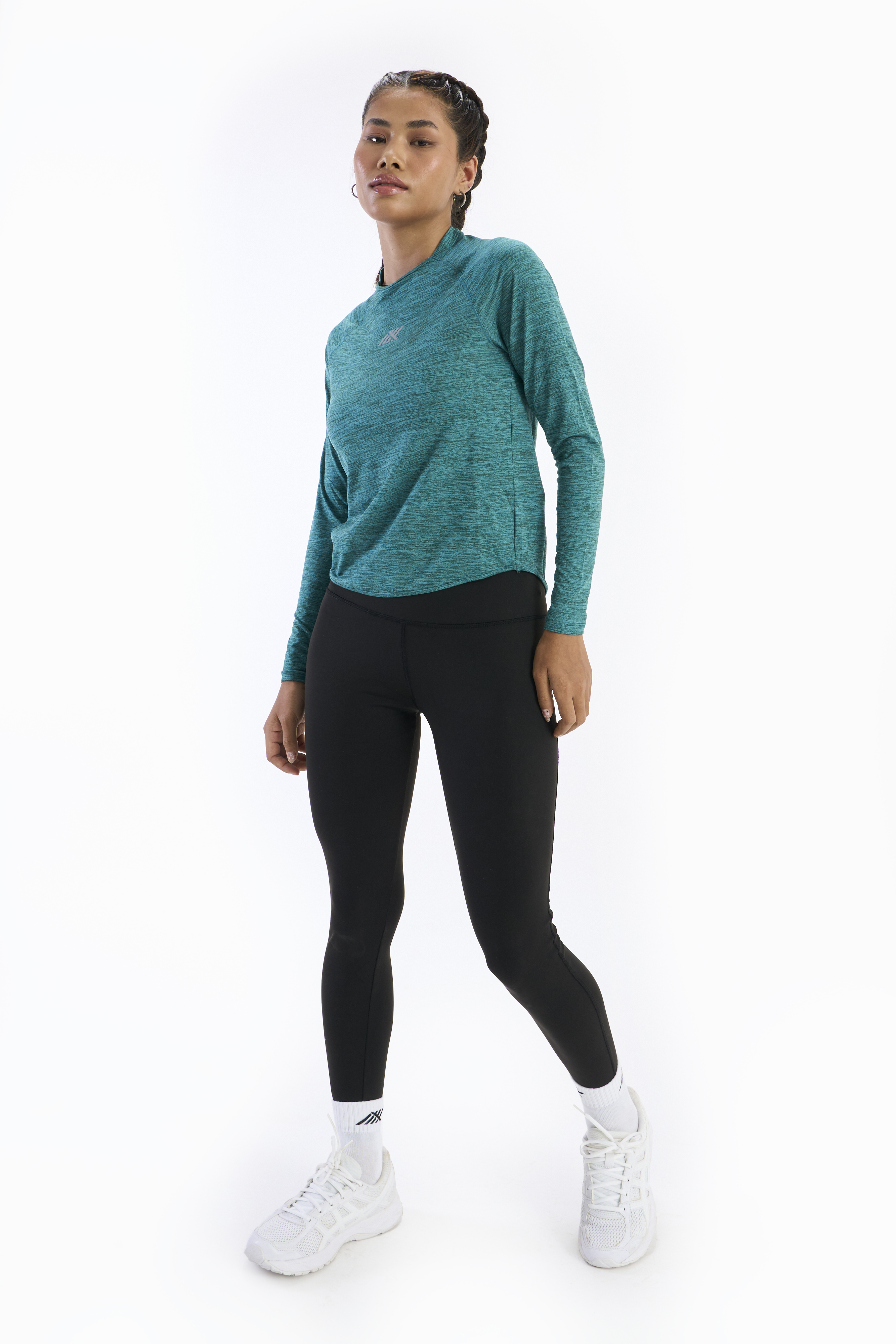 SIX5SIX Growth Women's Full Sleeves Training T-Shirt in Forest (9)