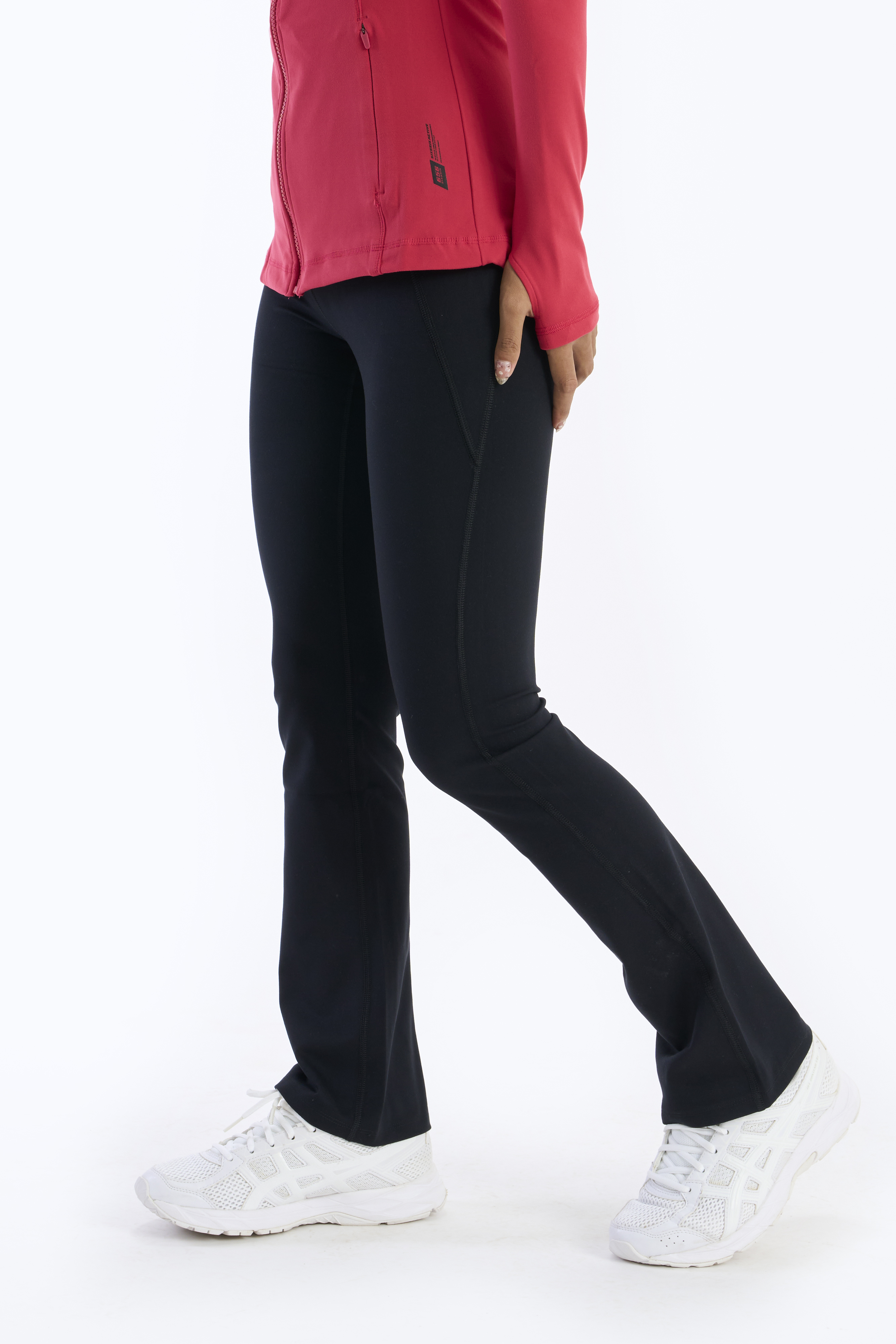 SIX5SIX Recovery Women's Flared Yoga Pants in Black (3)