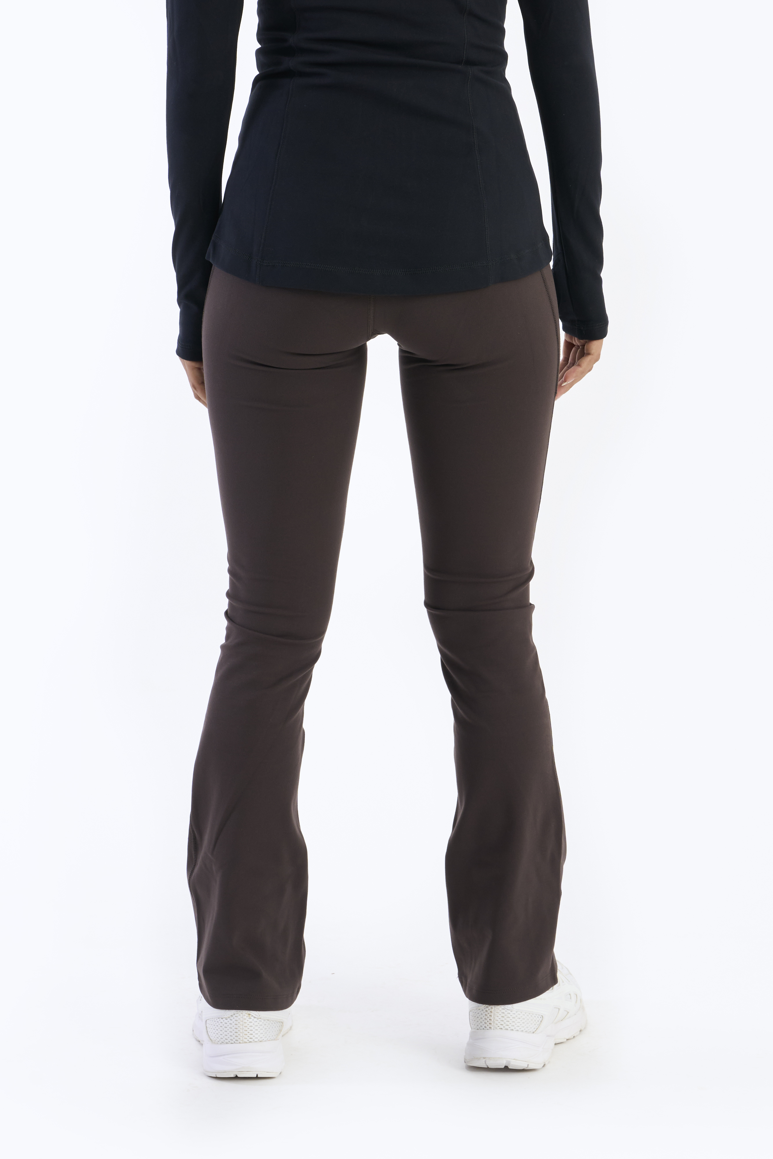 SIX5SIX Recovery Women's Flared Yoga Pants in Mud Brown (4)