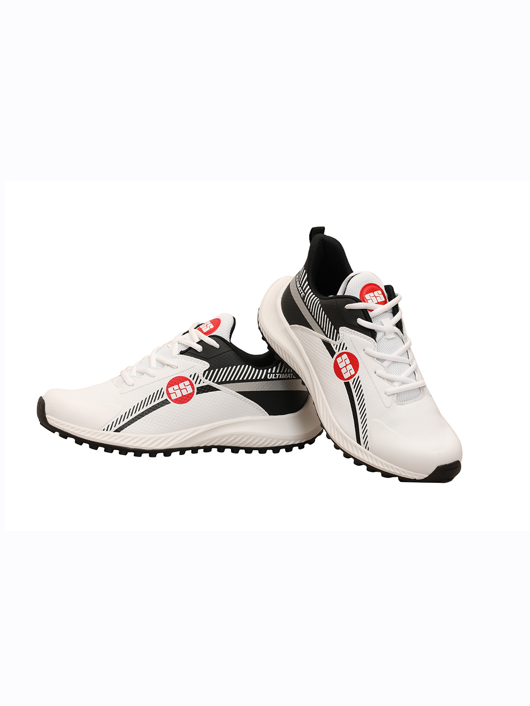 SS Men Ultimate Silver/Black Sport Shoes (1)