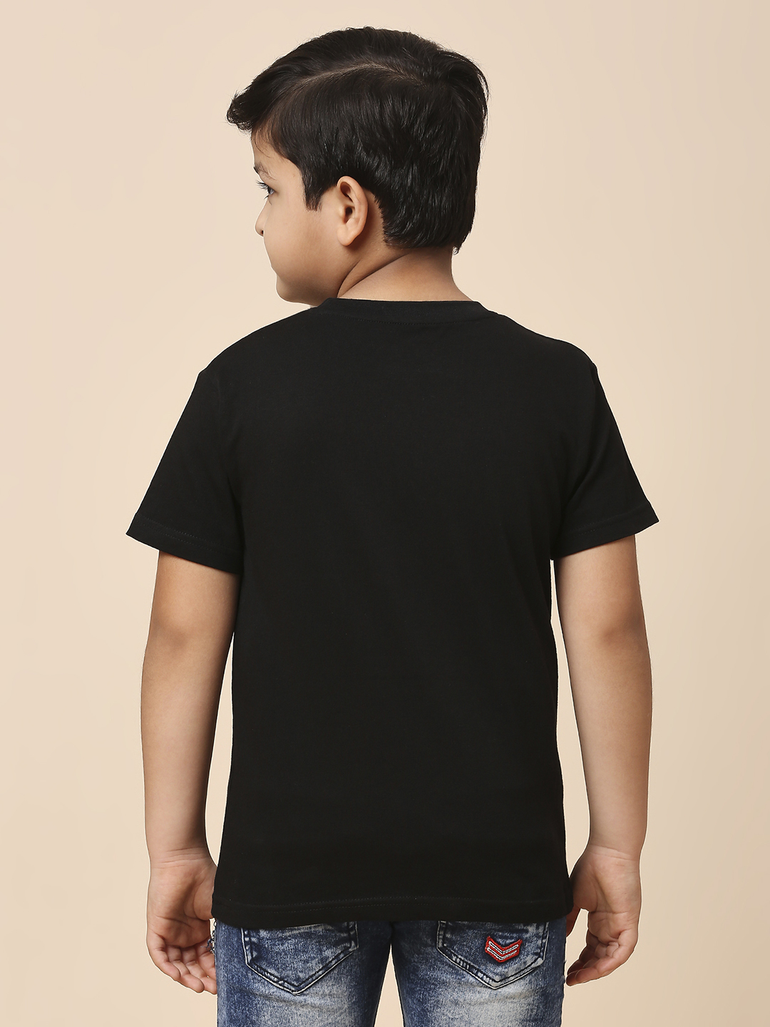 Sunrisers Hyderabad Boys Black Graphic Printed Half Sleeves Round Neck Cotton T-Shirt (4)