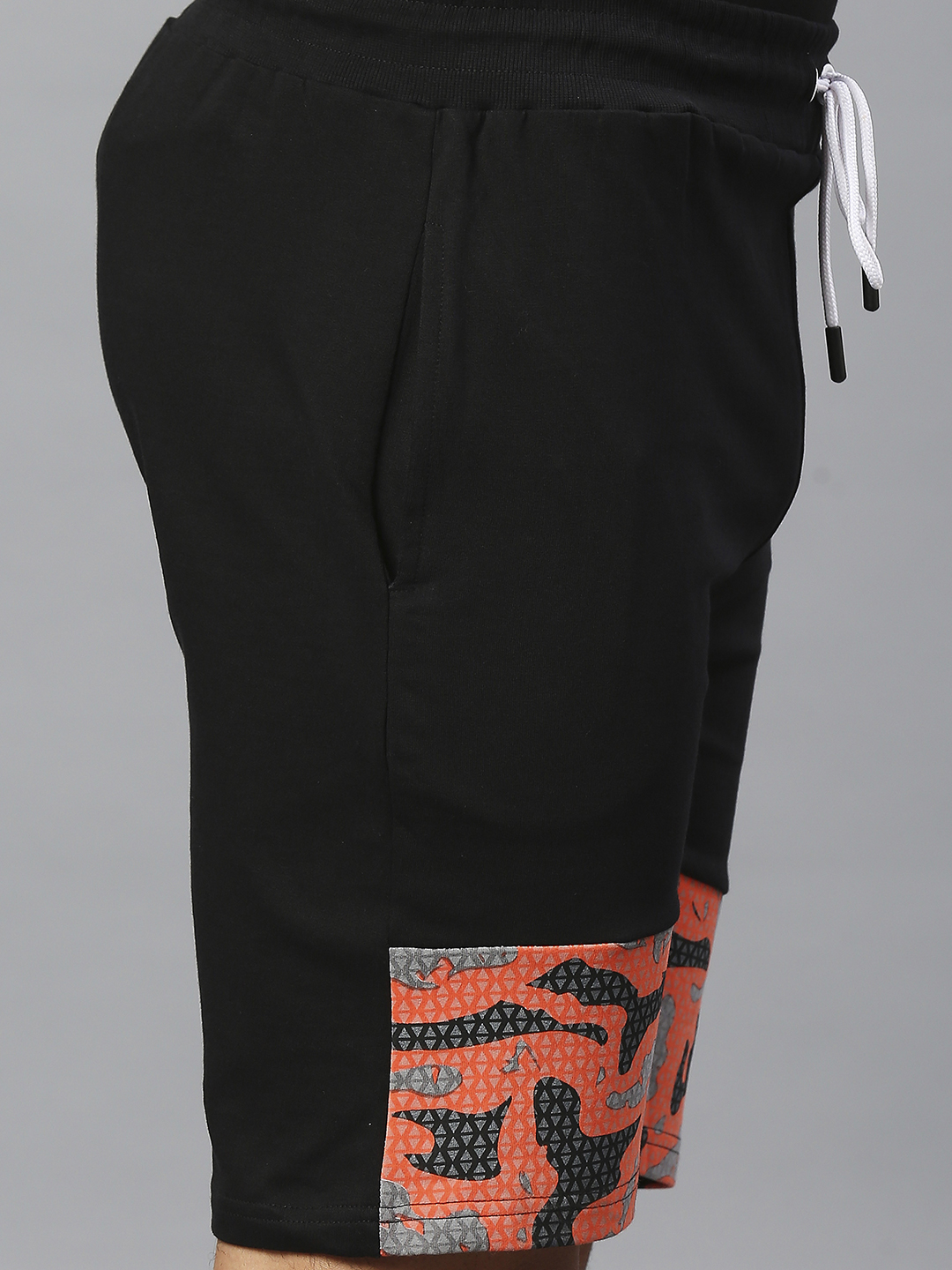 Sunrisers Hyderabad Men Black and Orange Camo Print Mid-Rise Cotton Sports Shorts (5)