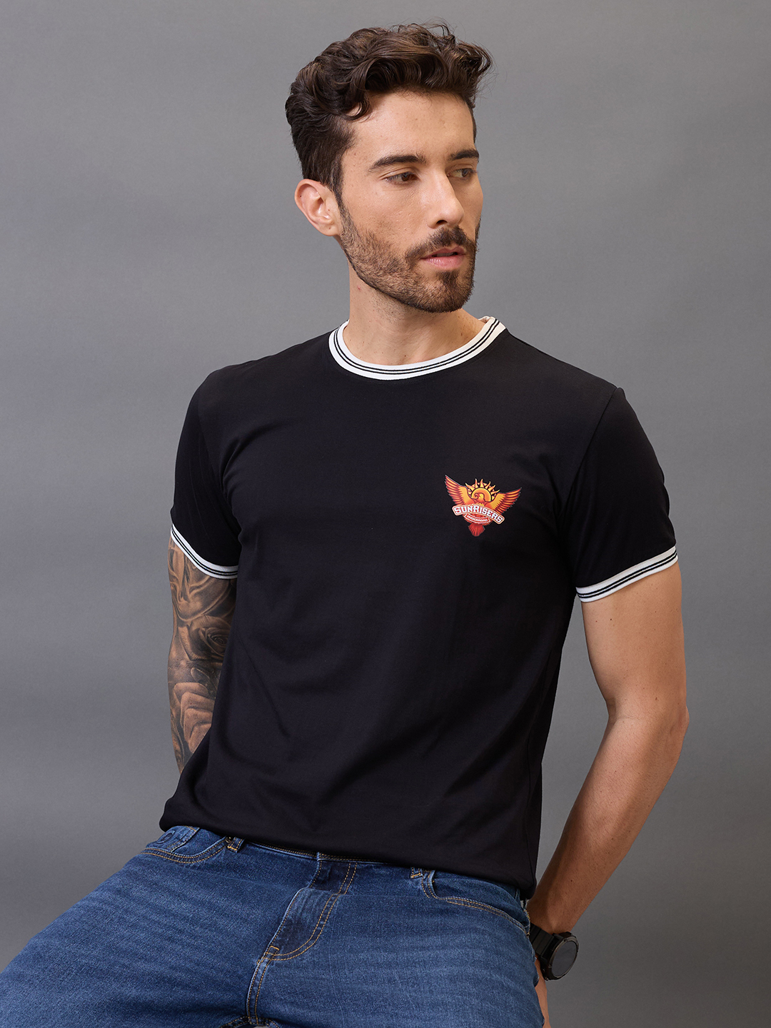Sunrisers Hyderabad Men Black Logo Printed Half Sleeves Round Neck Cotton T-Shirt