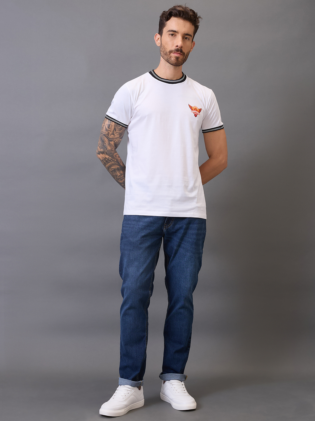 Sunrisers Hyderabad Men White Logo Printed Half Sleeves Round Neck Cotton T-Shirt (4)