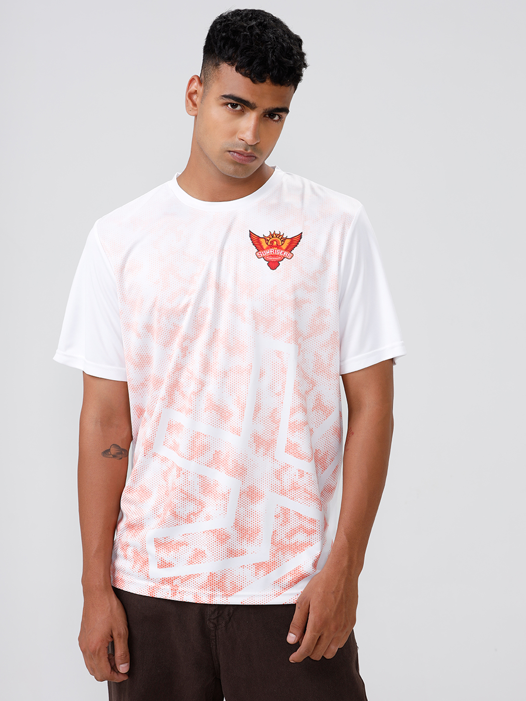 Official 2025 Horizon Fade Fan T-Shirt For Men