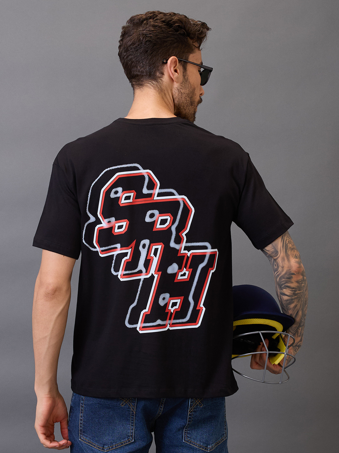 Sunrisers Hyderabad SRH Shadow Strike Oversized T-Shirt for Men (2)