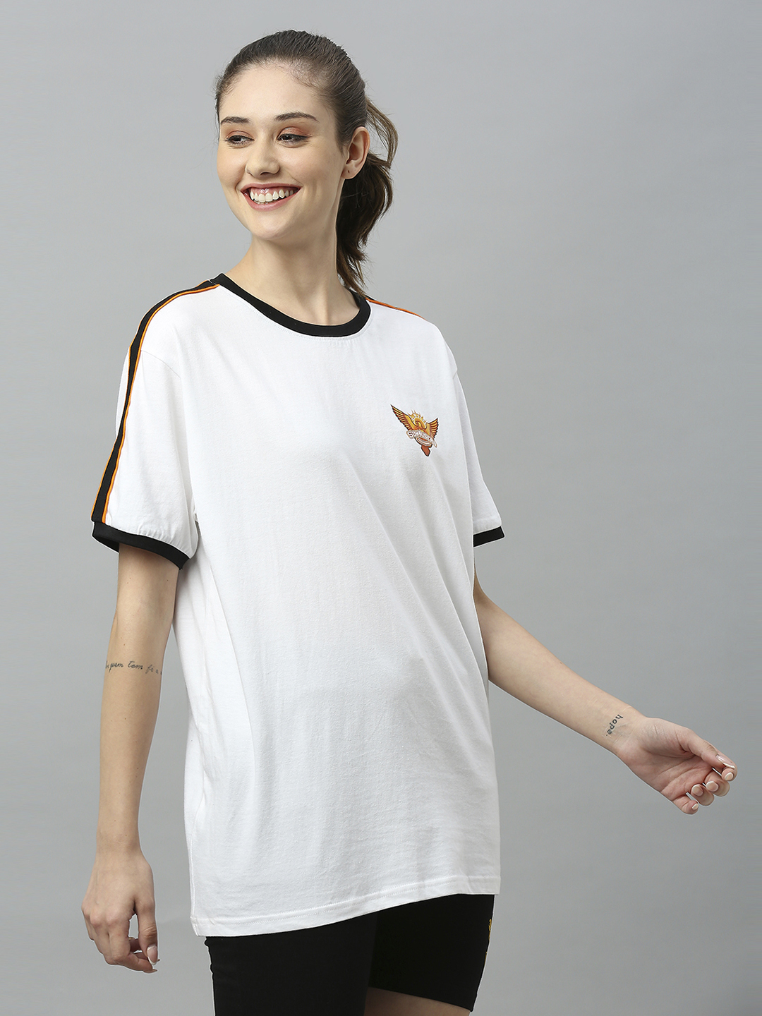 Sunrisers Hyderabad Women White Solid Half Sleeves Round Neck Cotton T-Shirt (4)