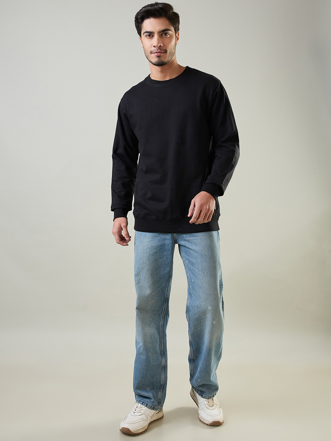 Supa Classic Black Sweatshirt (6)