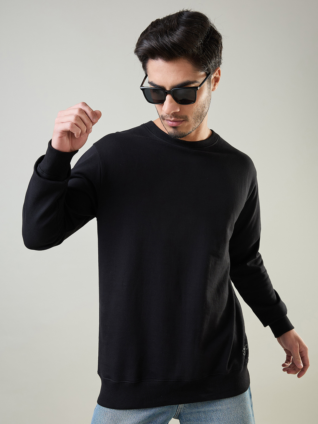 Supa Classic Black Sweatshirt (5)