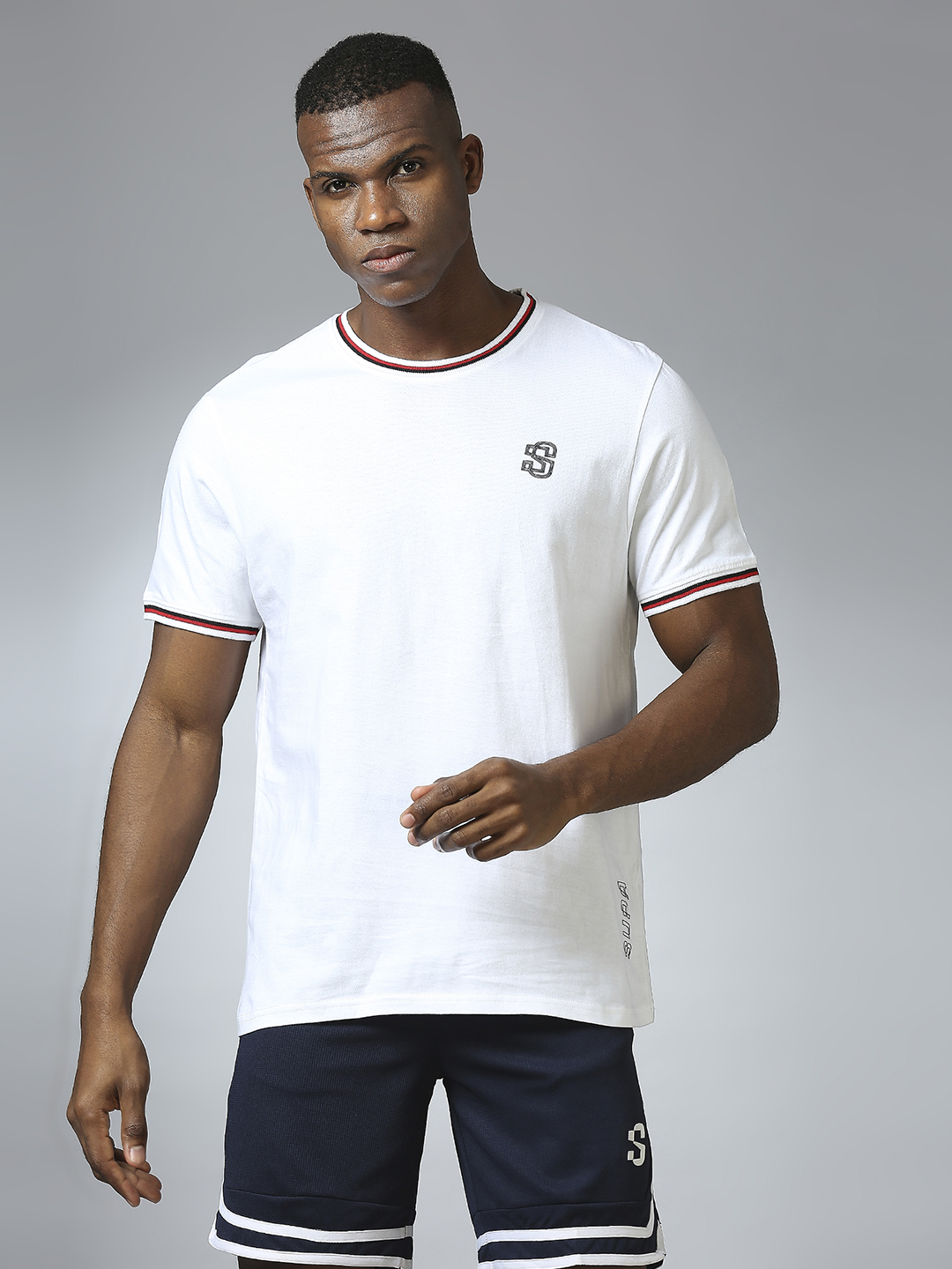 Elegant Core White T-shirt