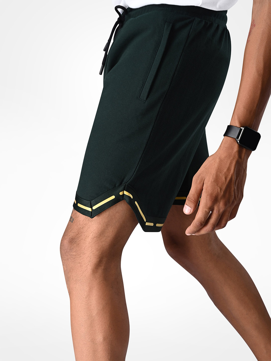 Supa Mens Green & Gold Printed Polycotton Regular Fit Shorts (3)