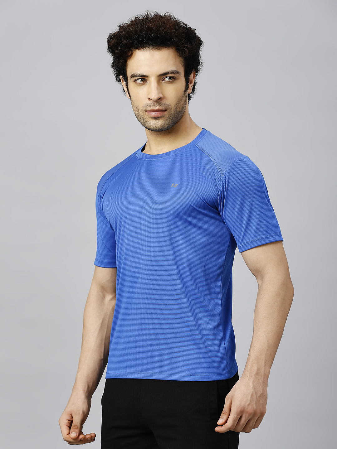 T10 Men Blue Soild Half Sleeves Round Neck Polyester T-Shirt for Comfort and Performance Wear, Lightweight and Breathabl (2)