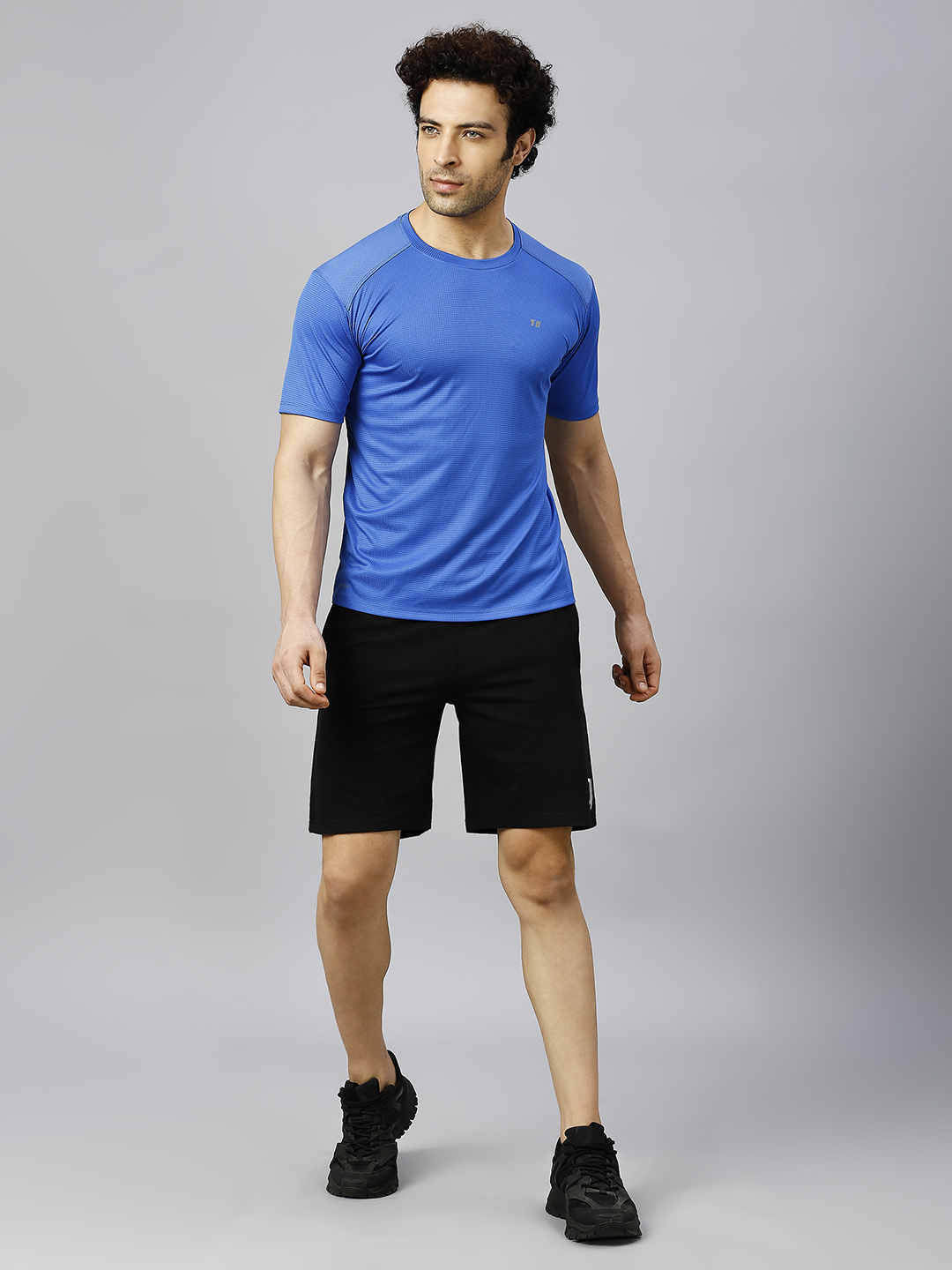 T10 Men Blue Soild Half Sleeves Round Neck Polyester T-Shirt for Comfort and Performance Wear, Lightweight and Breathabl (5)