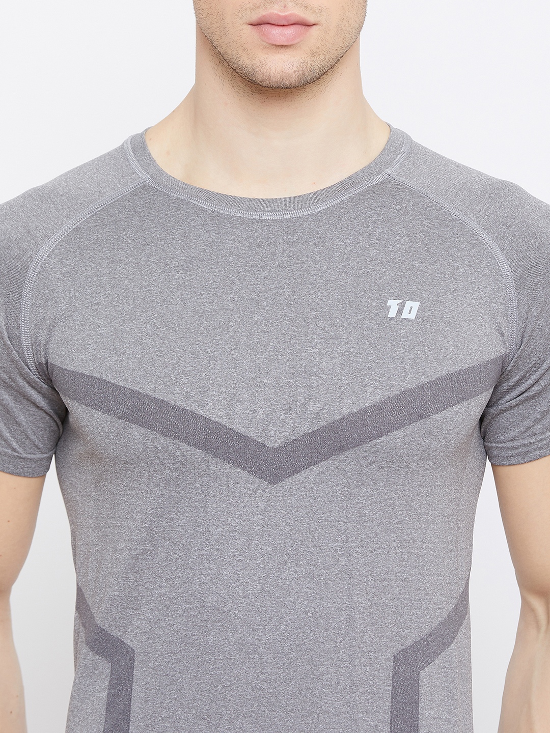 T10 Sports Seamless Jacquard Tee (5)